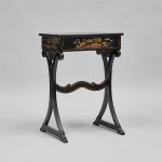 993 9044 LAMP TABLE